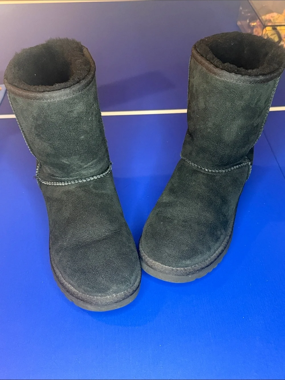 UGG Short Classic Boots in Black Suede